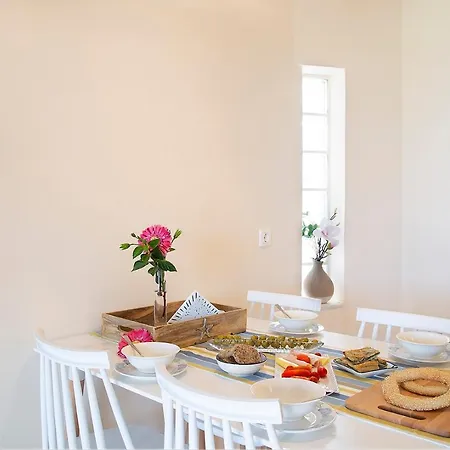 Lotos - Luxury Apartamento Kounoupidhianá