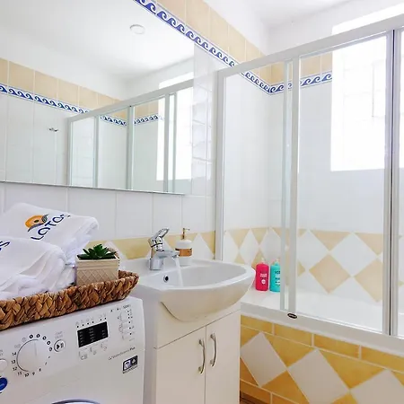 Lotos - Luxury Kounoupidhianá